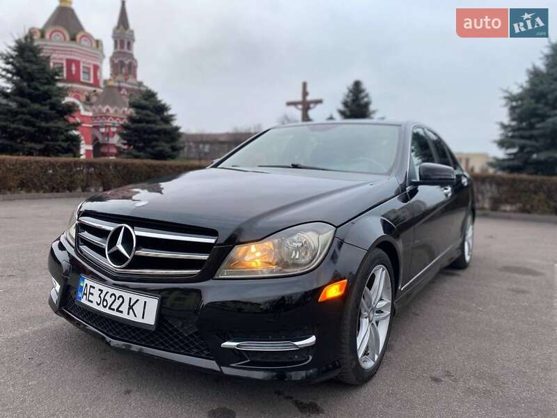 Седан Mercedes-Benz C-Class 2014 в Кам'янському
