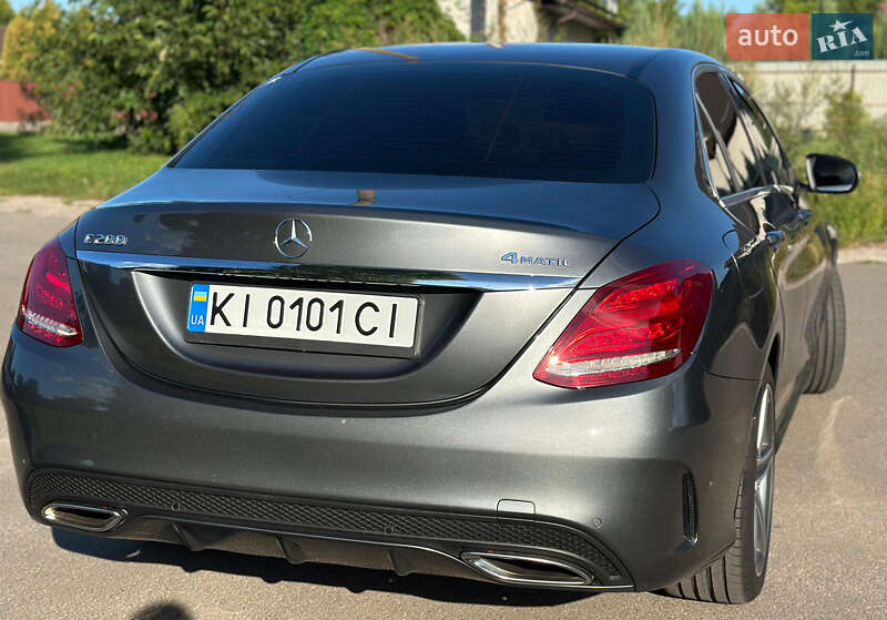 Седан Mercedes-Benz C-Class 2017 в Києві