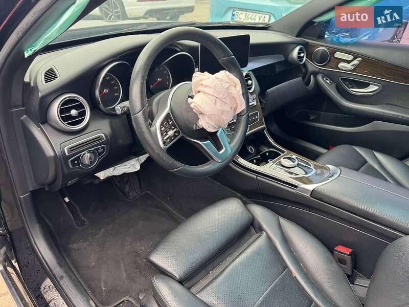 Седан Mercedes-Benz C-Class 2019 в Львові