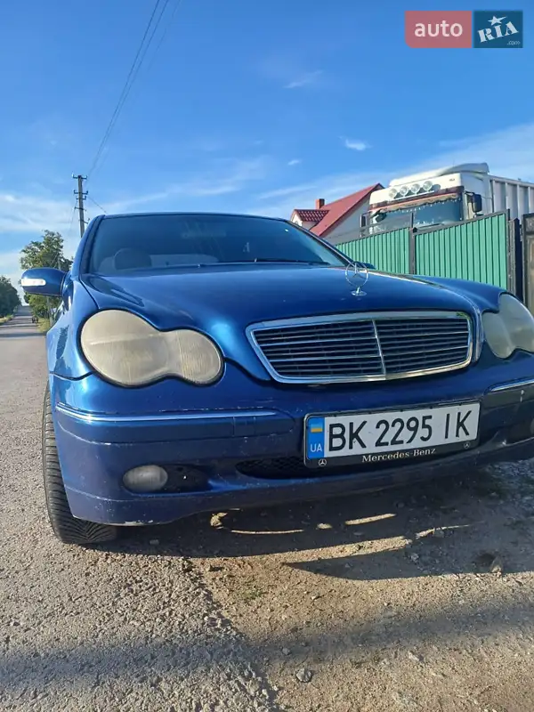 Mercedes-Benz C-Class 2002
