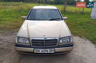 Седан Mercedes-Benz C-Class 1994 в 
