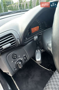 Седан Mercedes-Benz C-Class 2003 в 
