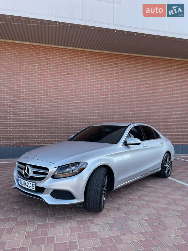 Седан Mercedes-Benz C-Class 2015 в 