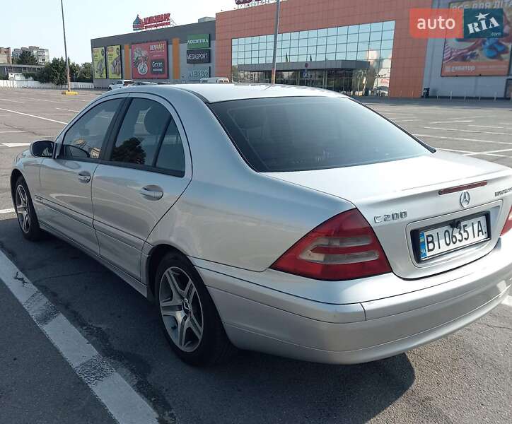 Седан Mercedes-Benz C-Class 2002 в Полтаве