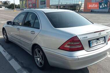 Седан Mercedes-Benz C-Class 2002 в 