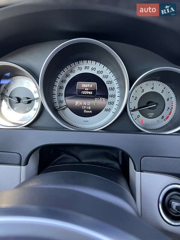 Седан Mercedes-Benz C-Class 2013 в Львове фото 25 Седан Mercedes-Benz C-Class 2013 в Львове