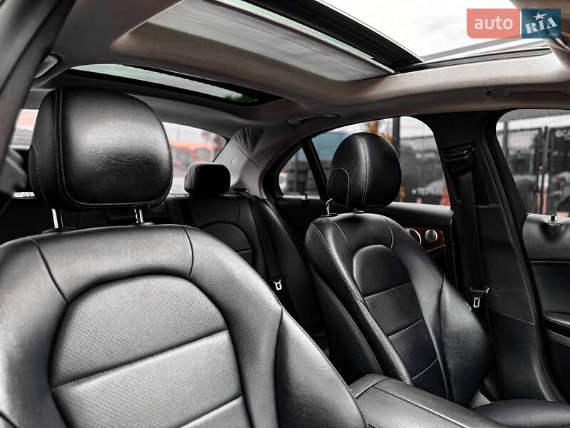 Седан Mercedes-Benz C-Class 2014 в Киеве