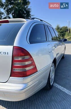 Универсал Mercedes-Benz C-Class 2003 в 