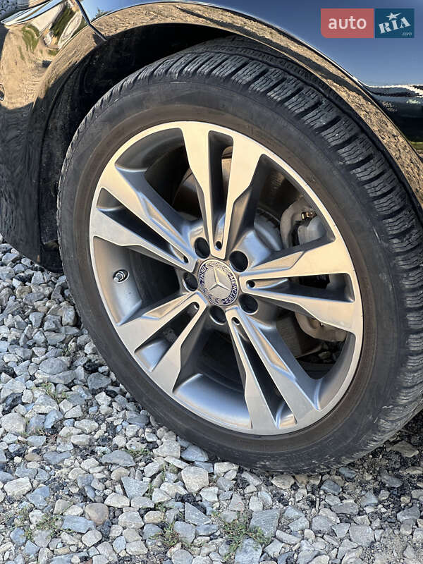 Седан Mercedes-Benz C-Class 2016 в Ивано-Франковске