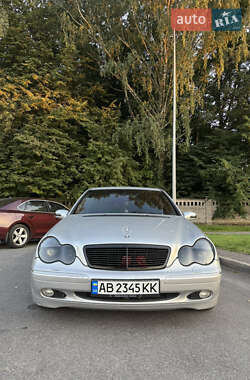 Седан Mercedes-Benz C-Class 2001 в 