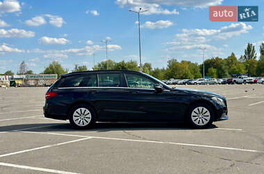 Универсал Mercedes-Benz C-Class 2016 в 