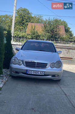Седан Mercedes-Benz C-Class 2002 в 