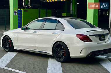 Седан Mercedes-Benz C-Class 2015 в 