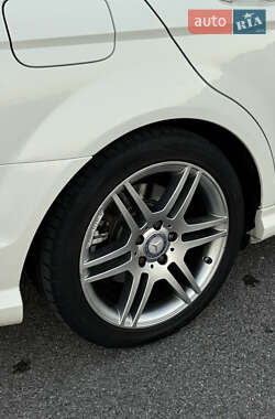 Седан Mercedes-Benz C-Class 2012 в 