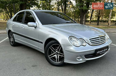 Седан Mercedes-Benz C-Class 2007 в Миколаєві