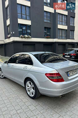 Седан Mercedes-Benz C-Class 2010 в 
