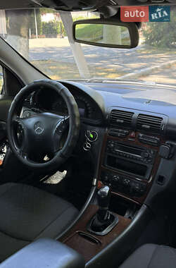 Универсал Mercedes-Benz C-Class 2002 в 