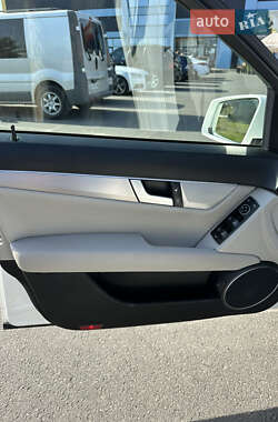 Седан Mercedes-Benz C-Class 2013 в 