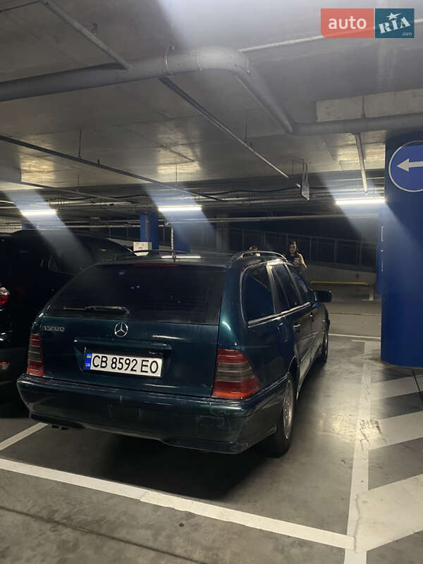 Универсал Mercedes-Benz C-Class 1998 в Киеве
