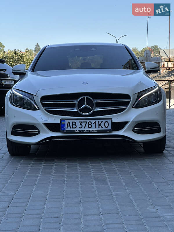 Седан Mercedes-Benz C-Class 2015 в Виннице