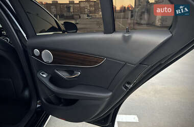 Седан Mercedes-Benz C-Class 2016 в 