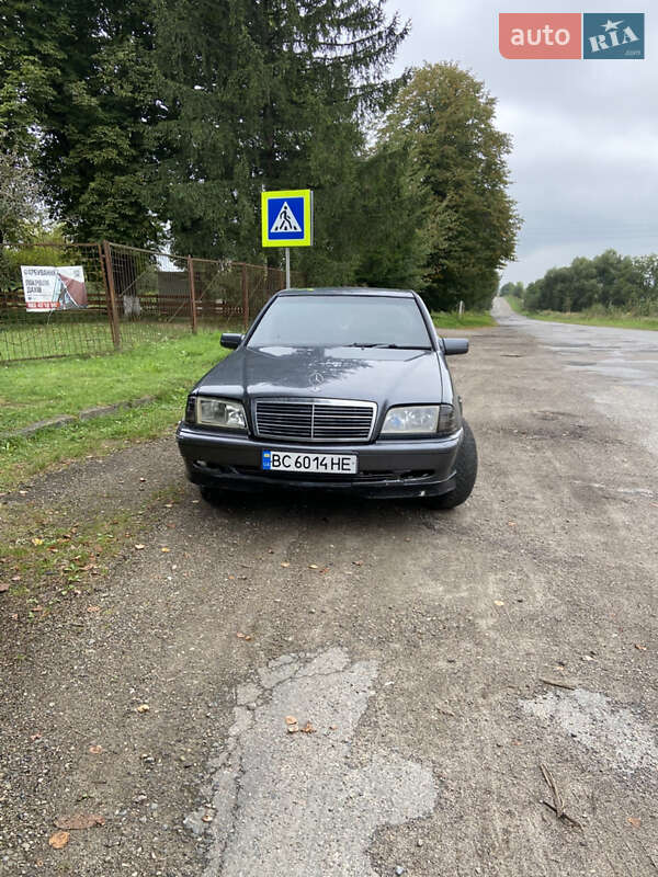 Седан Mercedes-Benz C-Class 1997 в Самборе