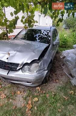 Универсал Mercedes-Benz C-Class 2002 в 