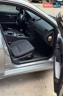 Седан Mercedes-Benz C-Class 2008 в 