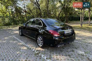 Седан Mercedes-Benz C-Class 2015 в 