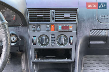 Седан Mercedes-Benz C-Class 1994 в 