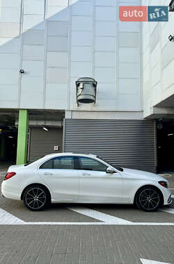 Седан Mercedes-Benz C-Class 2021 в 
