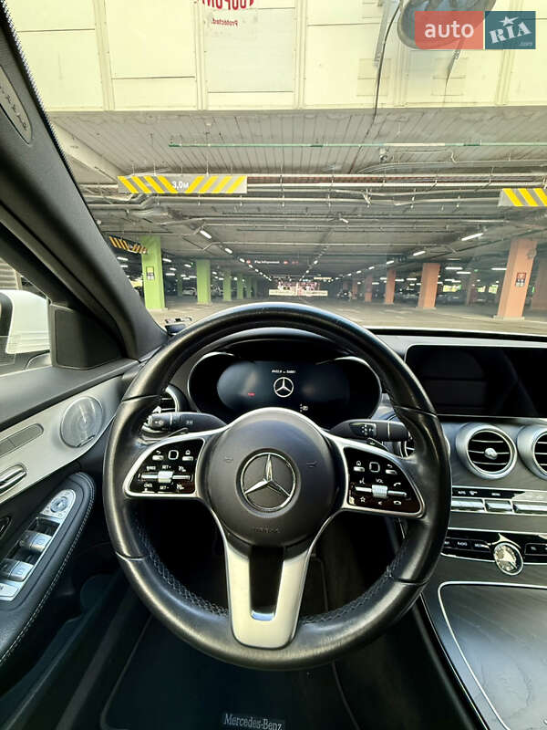 Седан Mercedes-Benz C-Class 2021 в Киеве