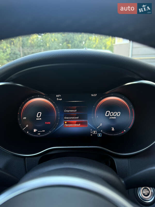 Седан Mercedes-Benz C-Class 2021 в Киеве