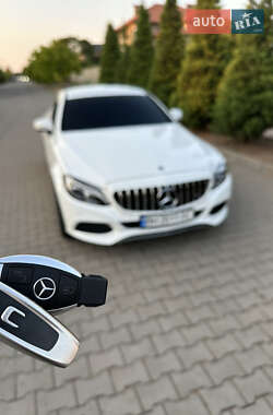 Купе Mercedes-Benz C-Class 2017 в 