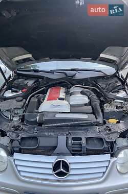 Купе Mercedes-Benz C-Class 2001 в 