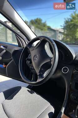 Универсал Mercedes-Benz C-Class 2002 в 