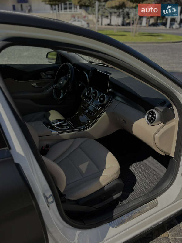 Седан Mercedes-Benz C-Class 2015 в Днепре фото 12 Седан Mercedes-Benz C-Class 2015 в Днепре