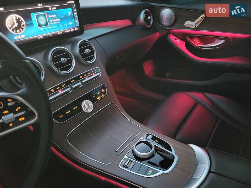 Седан Mercedes-Benz C-Class 2018 в Киеве