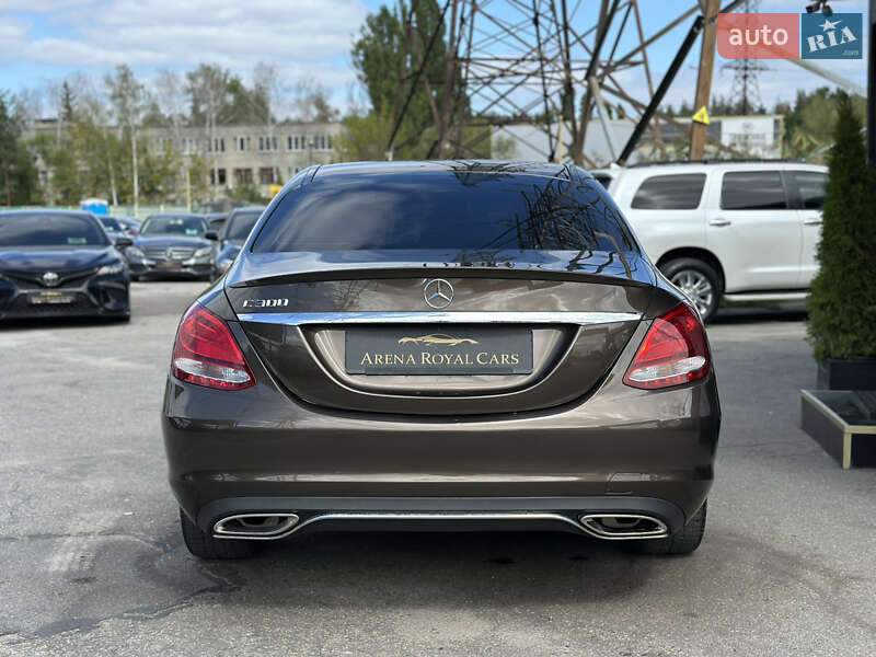 Седан Mercedes-Benz C-Class 2016 в Харкові
