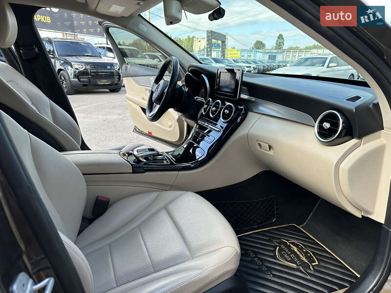 Седан Mercedes-Benz C-Class 2016 в Харкові
