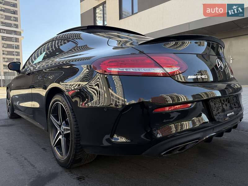 Купе Mercedes-Benz C-Class 2018 в Киеве