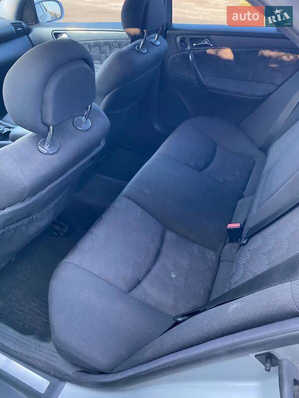 Седан Mercedes-Benz C-Class 2000 в Олевске фото 6 Седан Mercedes-Benz C-Class 2000 в Олевске