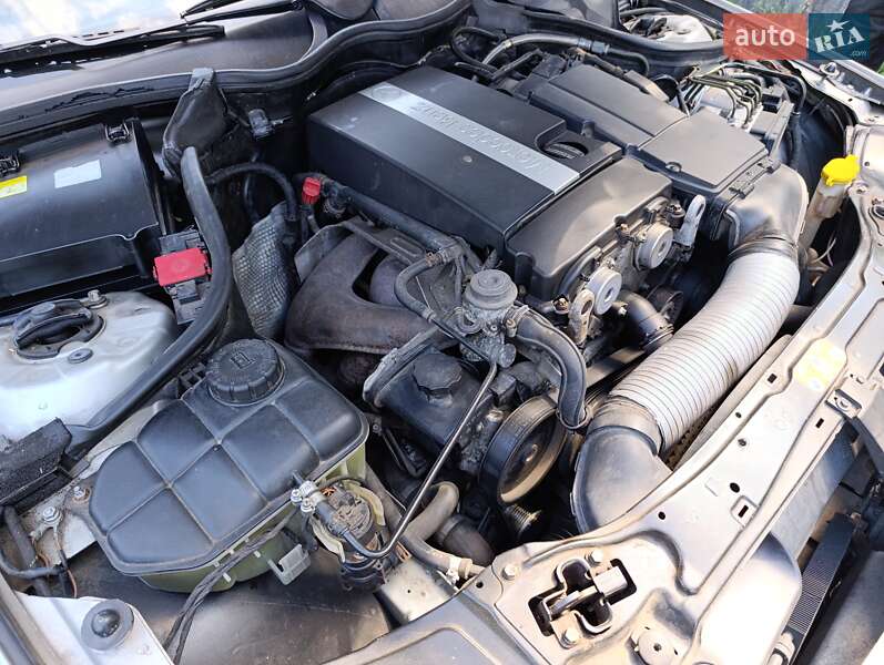 Купе Mercedes-Benz C-Class 2003 в Славянске