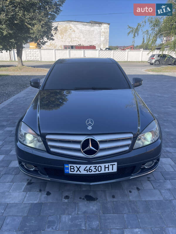 Седан Mercedes-Benz C-Class 2007 в Старокостянтинові