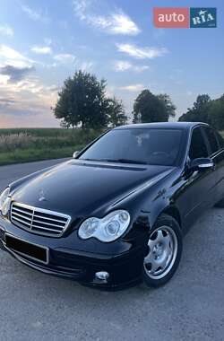 Седан Mercedes-Benz C-Class 2007 в Львові
