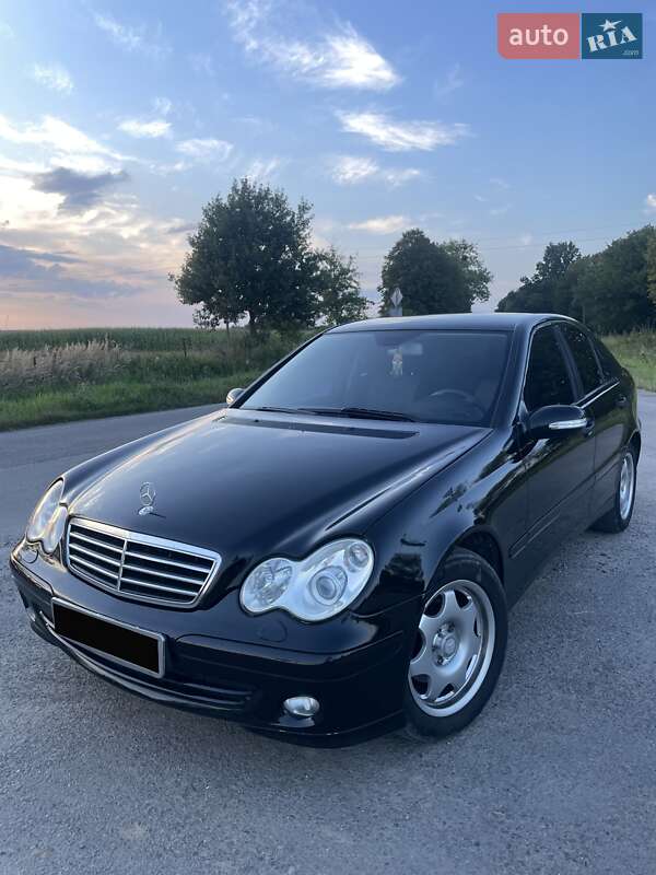 Седан Mercedes-Benz C-Class 2007 в 