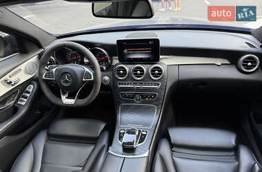 Седан Mercedes-Benz C-Class 2015 в 