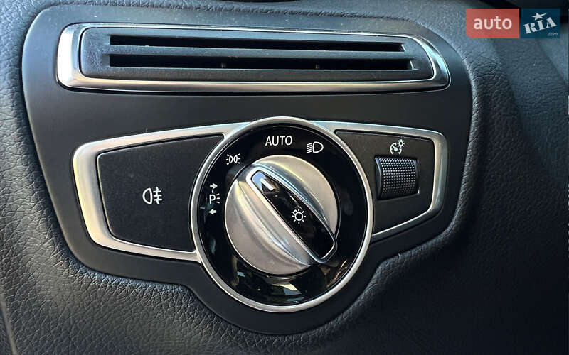 Седан Mercedes-Benz C-Class 2016 в Львове