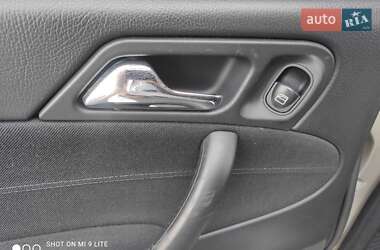 Универсал Mercedes-Benz C-Class 2004 в 