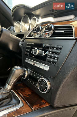 Седан Mercedes-Benz C-Class 2011 в 
